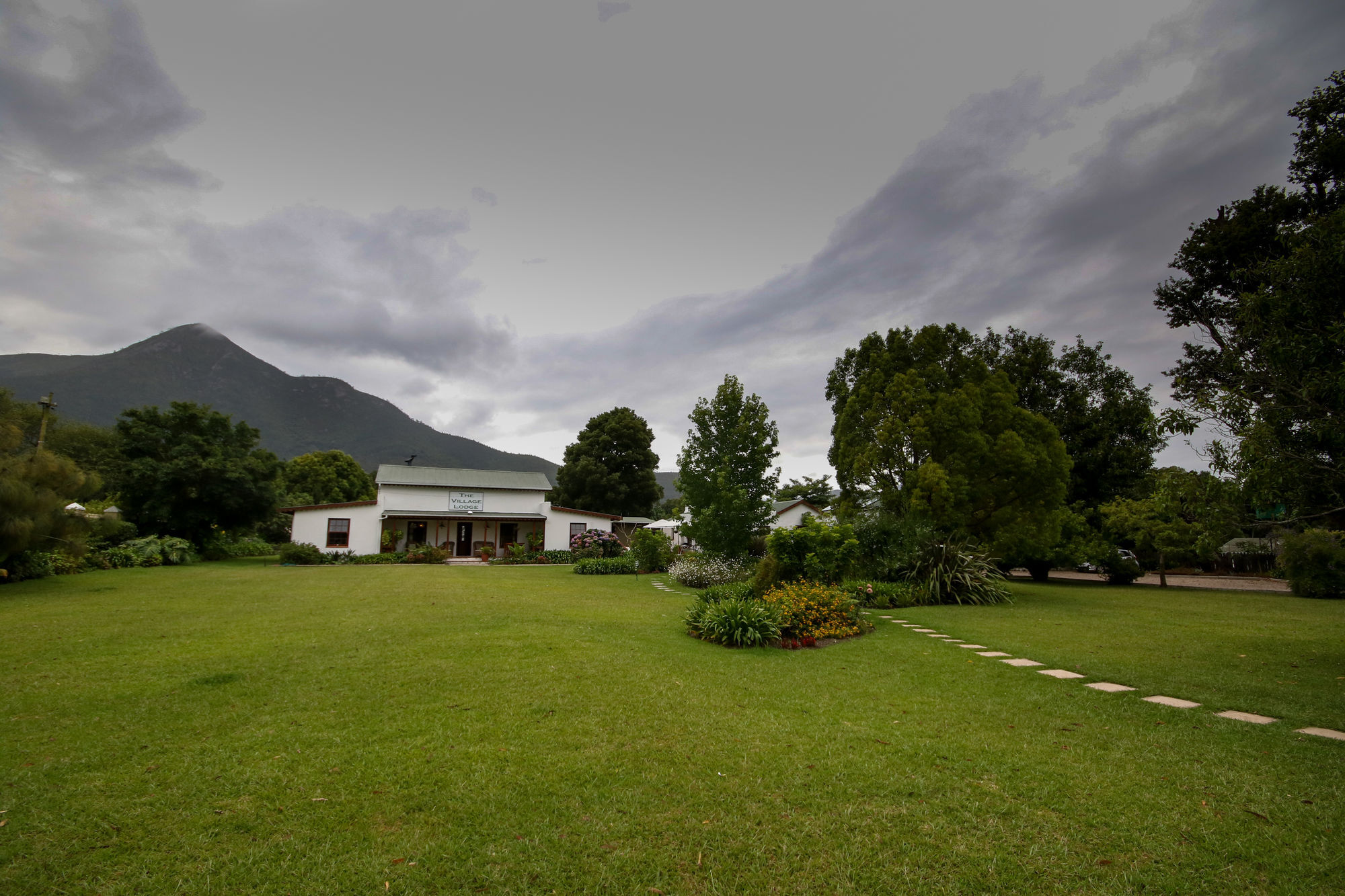 The Village Lodge Stormsrivier Kültér fotó