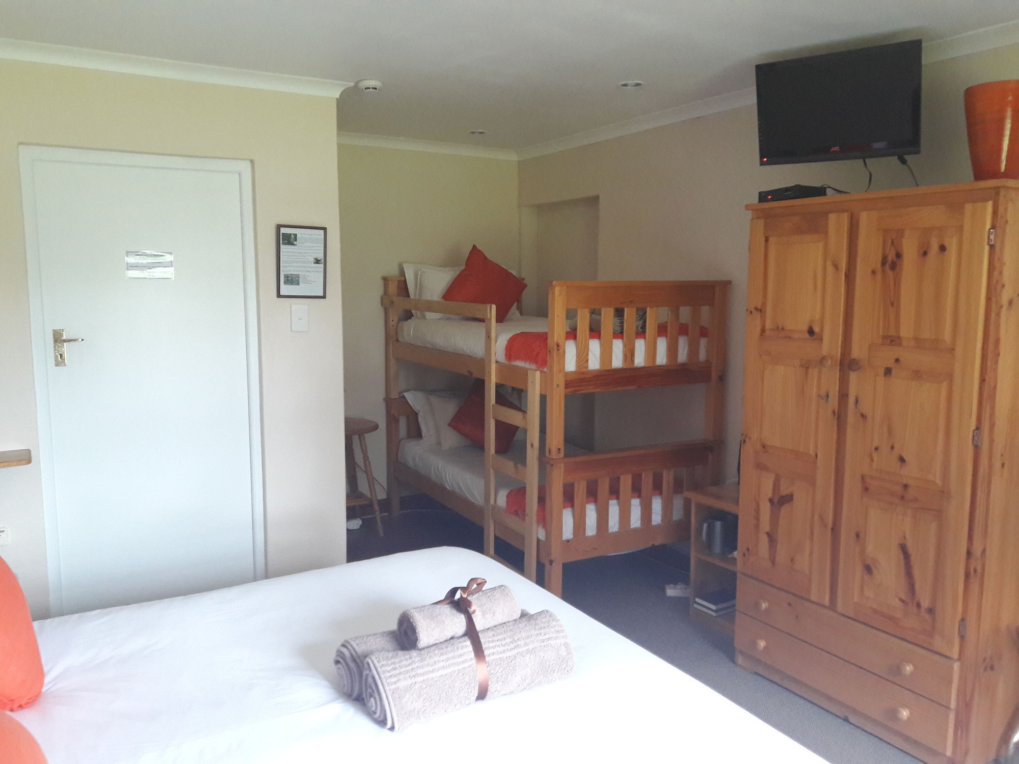 The Village Lodge Stormsrivier Kültér fotó